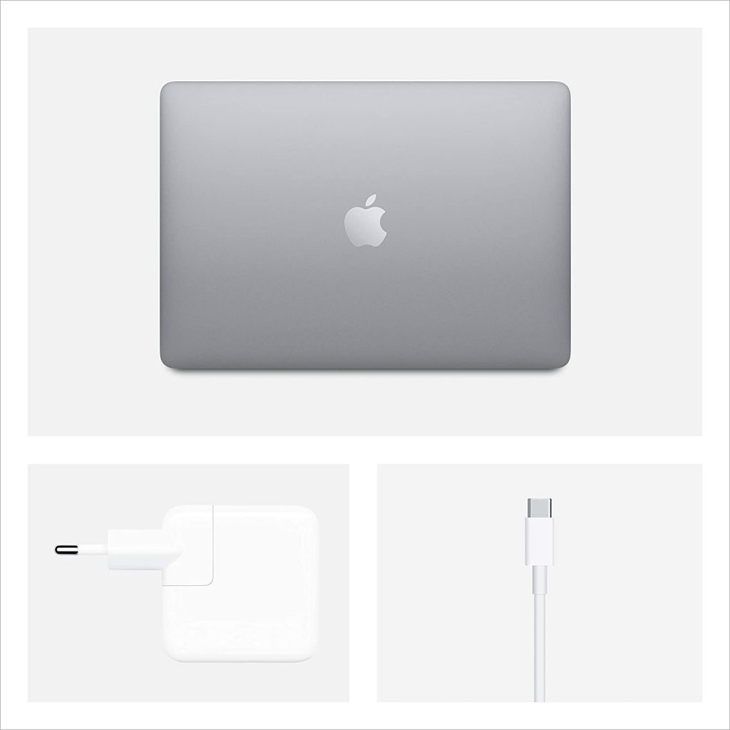 Cargador, cable y MacBook Air 2020